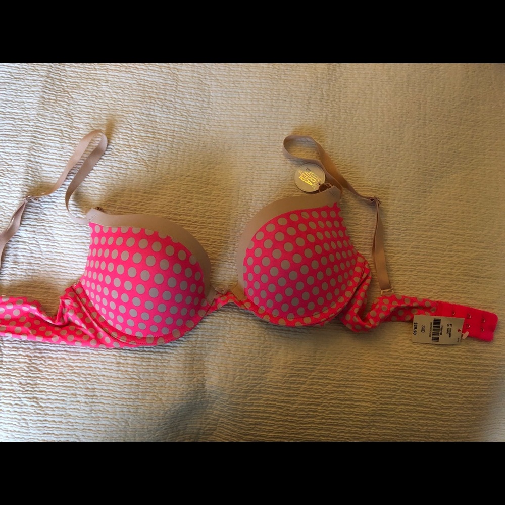 PINK Victoria’s Secret Bra